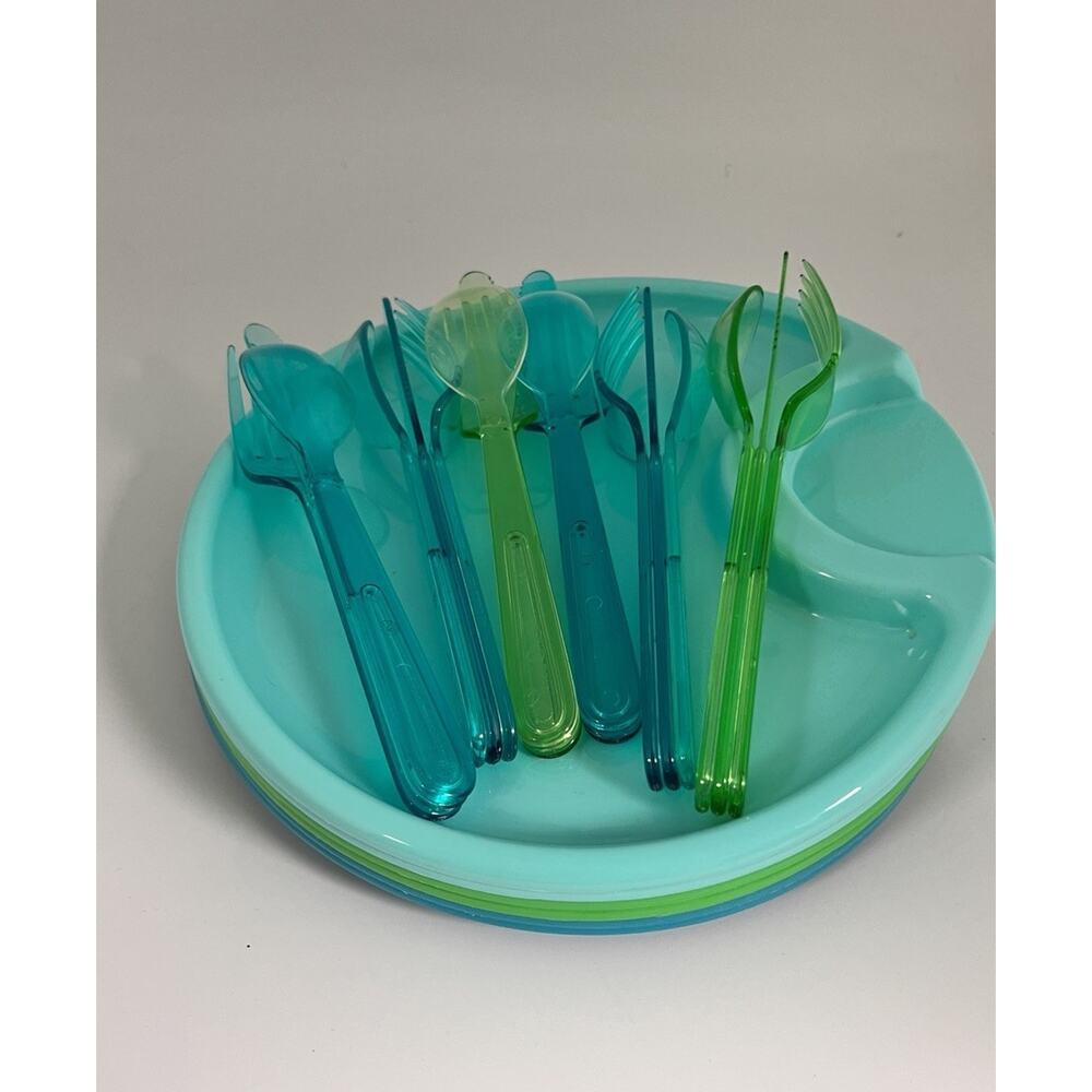 Pampered Chef 10” Outdoor Party Plate Set of 6 + Flatware Picnic Cookout BBQ